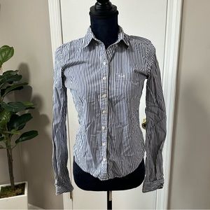 ABERCROMBIE & FITCH BUTTON UP